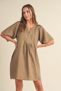 V-NECK DETAIL PLEATED DETAIL SLEEVE LINEN DRESS