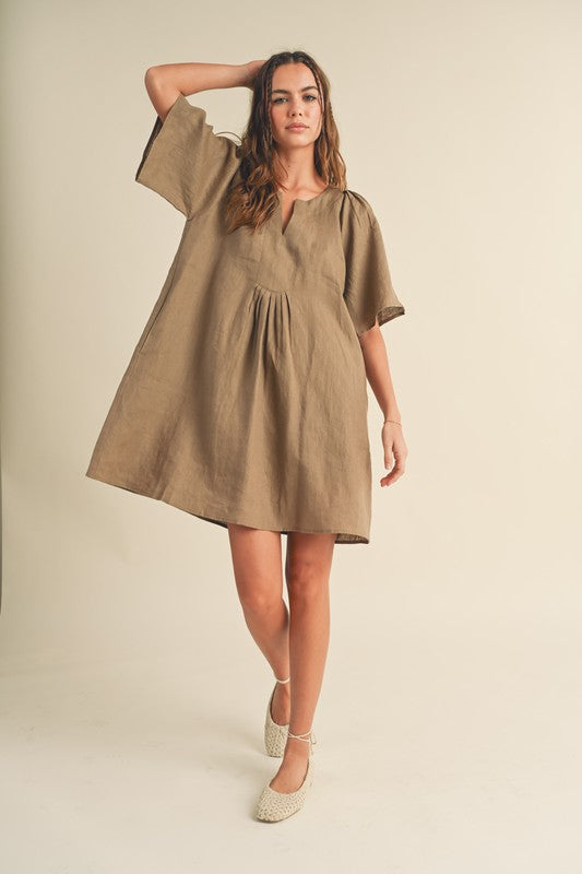V-NECK DETAIL PLEATED DETAIL SLEEVE LINEN DRESS