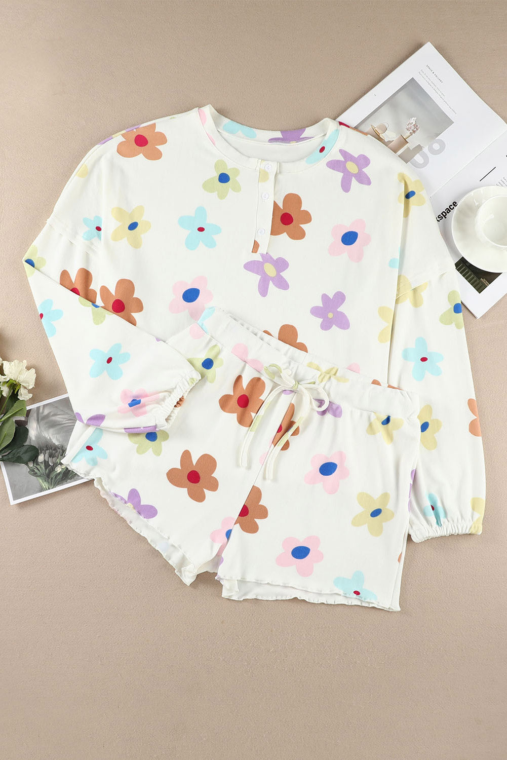White Flower Print Short Sleeve High Waist Two Piece Shorts Set