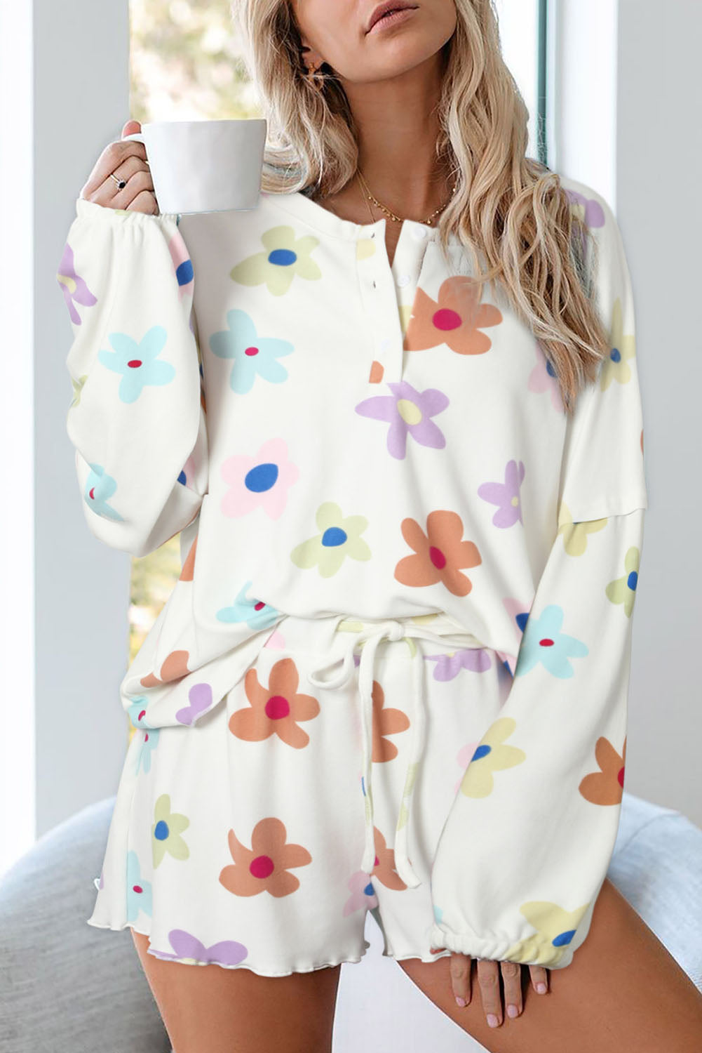 White Flower Print Short Sleeve High Waist Two Piece Shorts Set
