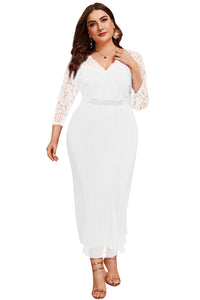 Red Lace Scalloped V Neck 3/4 Sleeves Pleated Tulle Plus Maxi Dress