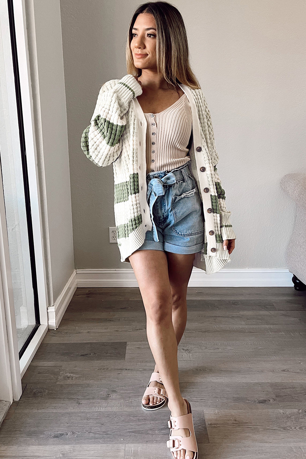 White Plus Size Color Block Cable Knit Buttoned Cardigan