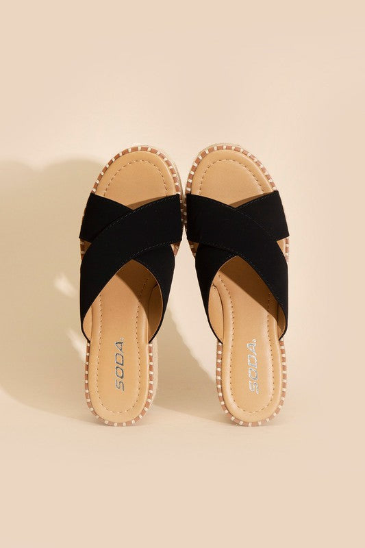 Height-S-Raffia Platform slides