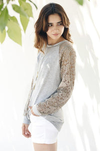 Lace Raglan Sleeve Pull over