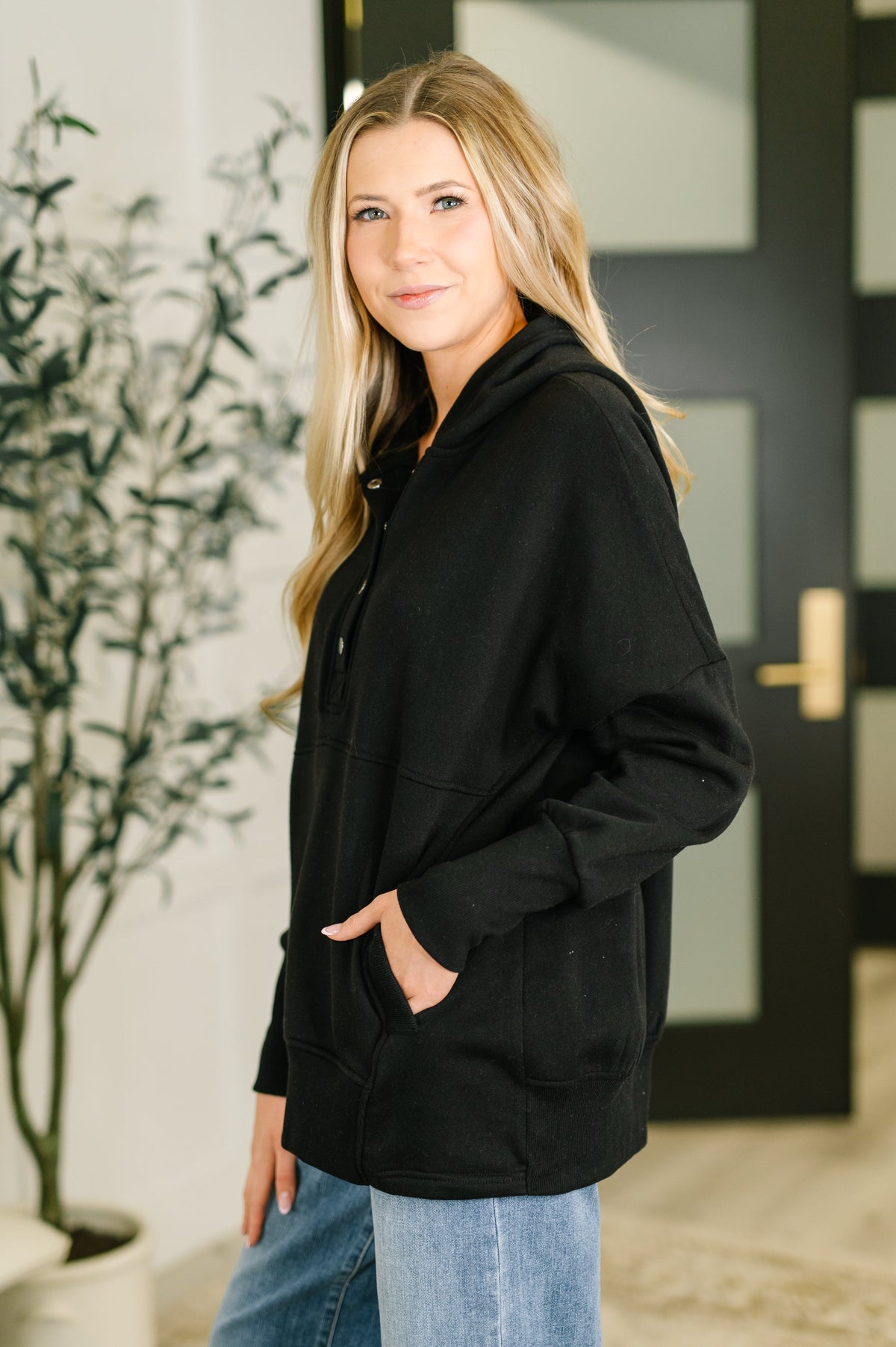 A Million Different Reasons Hooded Pullover in Black