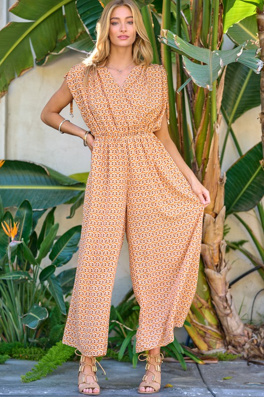 PRINTED V NECK SLEEVELESS JUMPSUIT