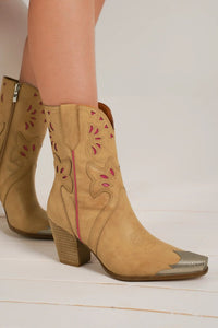 Beast Fashion Cut-Out Floral Embroidery Boots