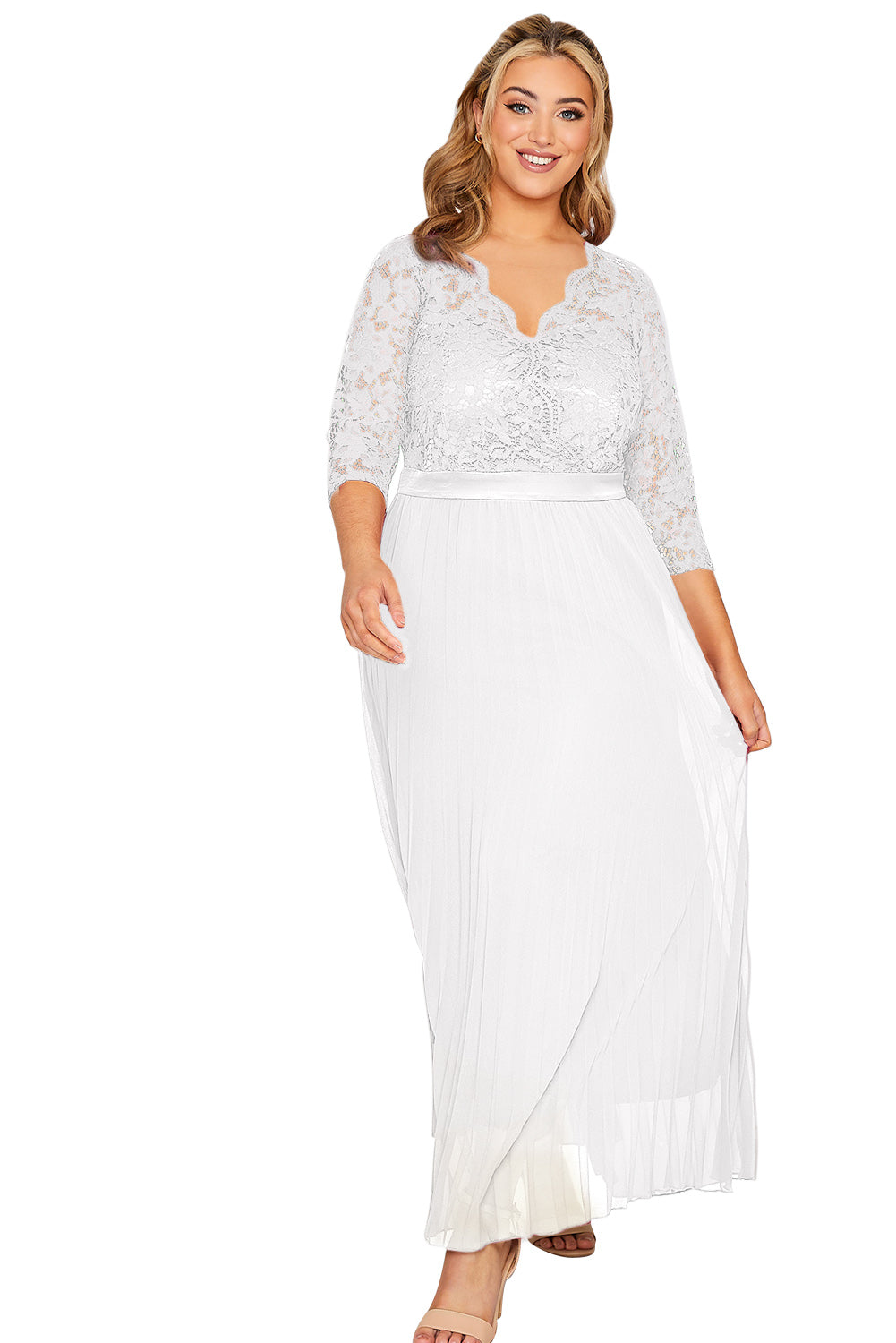 Lace Scalloped V Neck 3/4 Sleeves Pleated Tulle Plus Maxi Dress